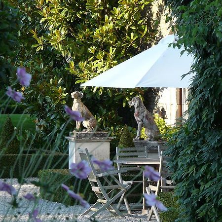 Manoir De Kerledan Carhaix-Plouguer Exterior foto